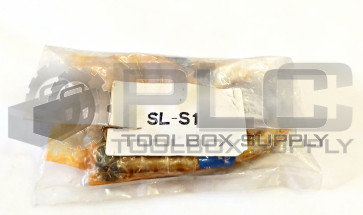 NEW KEYENCE SL-S1 RECEIVER-TRANSMITTER CABLES SL-S1-T SL-S1-R