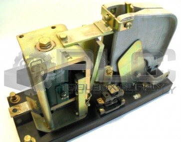 GENERAL ELECTRIC IC2800 Y102A3H DC CONTACTOR IC2800Y102A3H