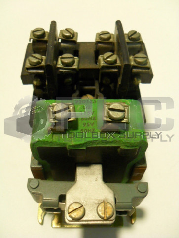 GENERAL ELECTRIC MACHINE TOOL RELAY CR2810A14AT 600 V 10 AMP AC MAX