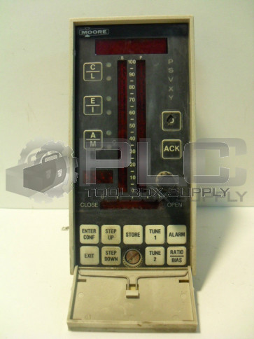MOORE PRODUCTS 15756-1 INTERFACE PANEL CONTROLLER