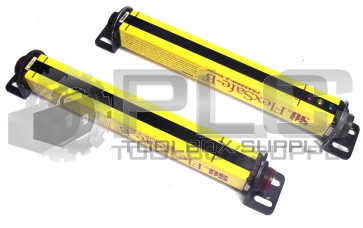 SET OF STI FLEXSAFE B FS4300B-2 SERIES LIGHT CURTAINS FS4308B-2R-1, FS4308B-2X-1