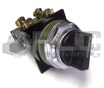 GENERAL ELECTRIC BLACK SELECTOR SWITCH WITH ONE CR104P