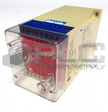 NEW PEPPERL + FUCHS WE77/EX-4UG RELAY TRANSFORMER ISOLATED BARRIER 110/120VAC
