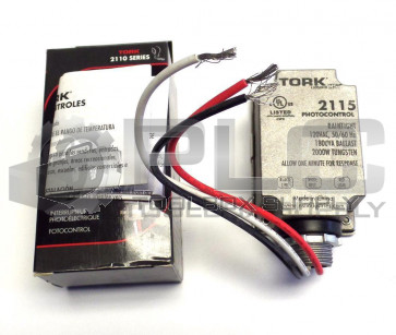 NEW TORK 2115 CONDUIT MOUNTING PHOTOCONTROL 1/2" SPST 120V