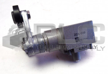 NEW TELEMECANIQUE ZCK-E09 LEVER SWITCH ZCKE09