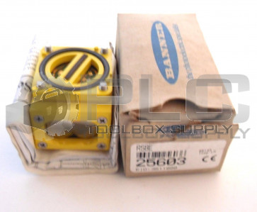 NEW BANNER RSBE 25603 MAXI-BEAM POWER BLOCK