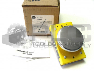 NEW ALLEN BRADLEY 800P-F2CA PALM-OPERATED PUSHBUTTON