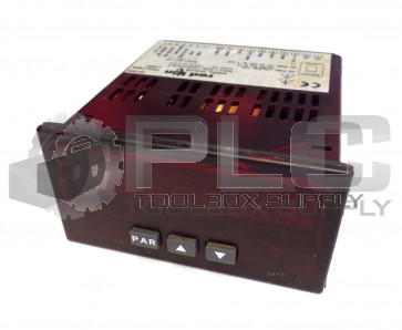 RED LION PAXLC800 DIGITAL COUNTER