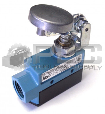 NEW MICRO SWITCH BZE6-2RQ4 ENCLOSED SWITCHES SERIES E6 MANUAL PALM BUTTON