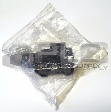 NEW BURKERT 0470 00454415 PNEUMATIC SOLENOID VALVE