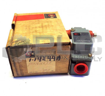 NEW CUTLER HAMMER 10316H6875C LIMIT SWITCH