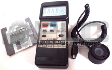 VWR ULTRAVIOLET LIGHT METER MODEL 21800-016 **PARTS NOT WORKING**