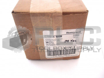 NEW HONEYWELL C7061A 1038 FLAME DETECTOR NIB