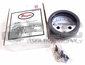 NEW DWYER 605-10 MAGNEHELIC DIFFERENTIAL PRESSURE INDICATING TRANSMITTER 0-10