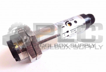 NEW SICK OPTIC ELECTRONIC VE180-P430 SENSOR