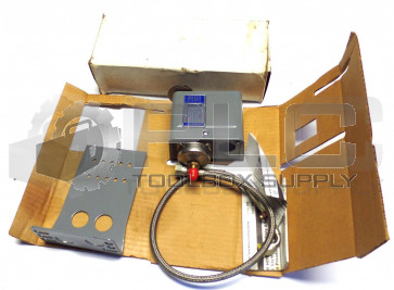 NEW JOHNSON CONTROLS P270AB-2C  P270AB-2 REFRIGERATION CONTROL UNIT