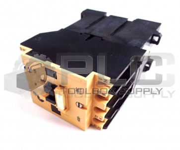 NEW ALLEN BRADLEY 100-A30NZ*3 CONTACTOR STARTER 100-A30NZ243