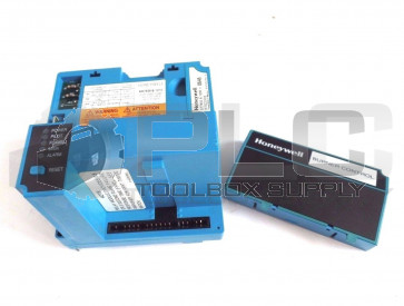 HONEYWELL RM7823 B 1013 TEMPERATURE CONTROL WITH ST7800 A 1039 PURGE TIMER