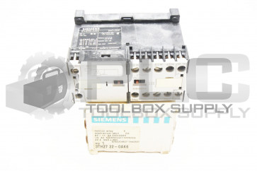 NEW SIEMENS 3TH2722-0AK6 CONTACTOR RELAY