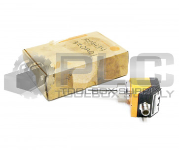 NEW IFM SI101 EFECTOR 300 FLOW MONITOR SID10ADBFPKG/US-100-IPF