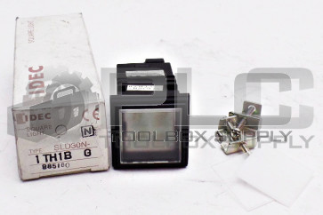 NEW IDEC SLD30N-1TH1B SQUARE LIGHT LED SLD30N1TH1B
