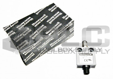 NEW HONEYWELL 914CE2-Q1 LIMIT SWITCH & TOP ROLLER PLUNGER