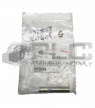  NEW ALLEN BRADLEY 872C-D3NP12-D4 SER. E INDUCTIVE PROXIMITY SENSOR 