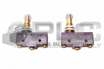 LOT OF 2 NEW OMRON Z-15GQ22-B BASIC SWITCH 15A