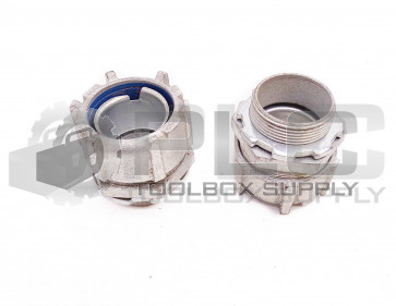 LOT OF 2 NEW T&B 1 1/2" LIQUID-TIGHT CONNECTOR