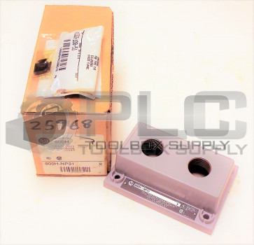 NEW ALLEN BRADLEY 800H-NP31 /X 2 HOLE COVER W/ 40309-108-51