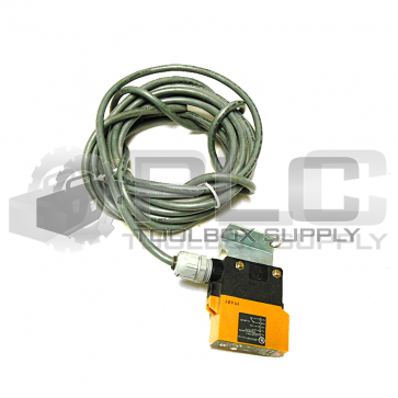 OMRON E3A2-DS70M4T PHOTOELECTRIC SENSOR