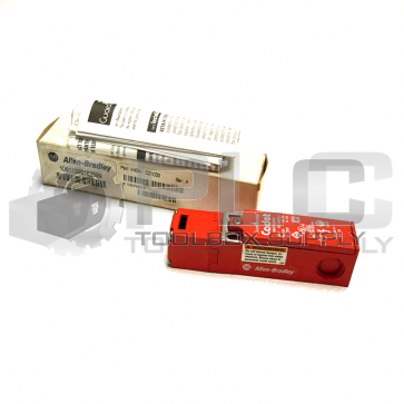 NEW ALLEN BRADLEY GUARDMASTER 440K-C21033 SAFETY INTERLOCK SWITCH CADET IP67 2AMP SER A