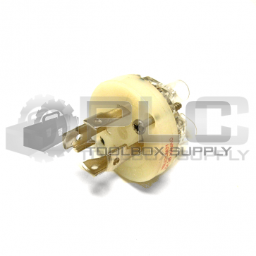 NEW HUBBELL HBL27CM31 MALE PLUG READ