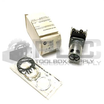 NEW ALLEN BRADLEY 800T-QA10G GREEN ILLUMINATED PUSHBUTTON