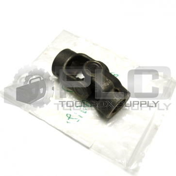 NEW GENERIC 1102-F U-JOINT 1-1/4IN BORE W/KEYWAY