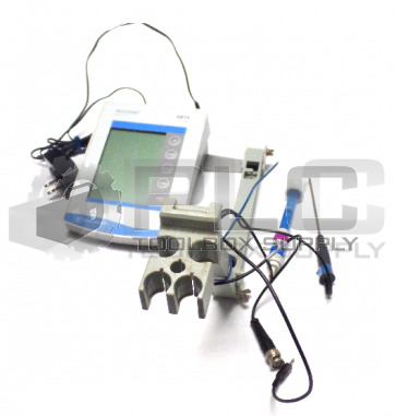 FISHER ACCUMET AB15 PH METER WITH ARM AND CHARGER 