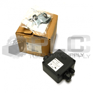 NEW ALLEN BRADLEY 1485P-P2T5-T5 SER B DEVICEBOX 2 PORT