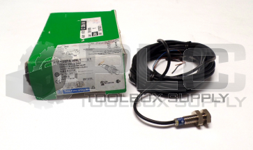 NEW TELEMECANIQUE XS1N08PA349L1 PROXIMITY SWITCH