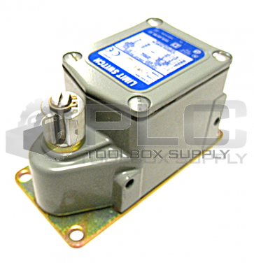 NEW SQUARE D 9007TUB12 POSITION SWITCH