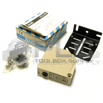 NEW NAIS MR3-M100P-12-240VCE PHOTOELECTRIC SENSOR
