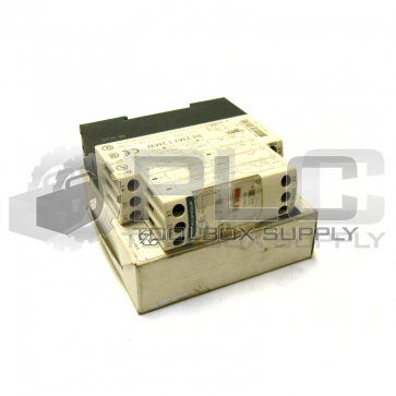 NEW TELEMECANIQUE RE7MY13MW TIMER RELAY RE7MY