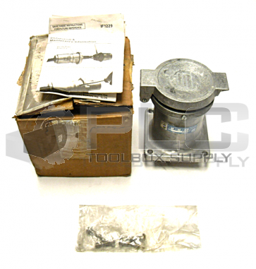 NEW CROUSE AR1042 RECEPTACLE 
