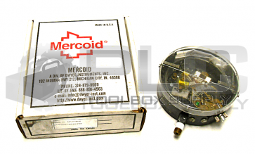 NEW MERCOID DAF-31-153-3A PRESSURE SWITCH 