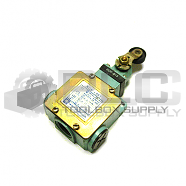 NEW TELEMECANIQUE ZCK-D15 WITH BODY CONTACT ZCK-M1