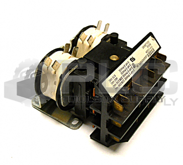NEW ESSEX 554-1132A RELAY 3 POLE 
