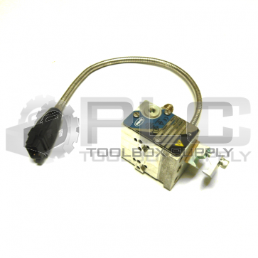 NEW NORDSON BCM-SLBS-STD02ACAT HOT MELT MODULE