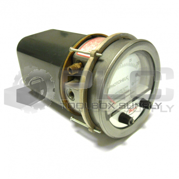 NEW DWYER A3000 PHOTOHELIC PRESSURE GUAGE 1-20 TYPE 2