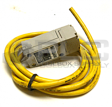 ALLEN BRADLEY 802PR-LAAM1-08 /C PROXMITY LIMIT SWITCH 