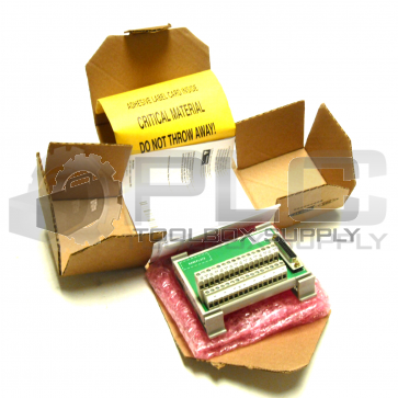 NEW ALLEN BRADLEY 1492-AIFM8-3 SER C 8 CHANNEL FEED-THROUGH ANALOG