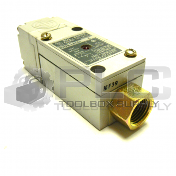 NEW ALLEN BRADLEY 802PR-LAAA1 SER C PROXIMITY SWITCH PHOTOSWITCH